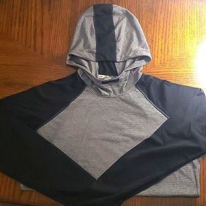 UnderArmour Lightweight Hooded Longsleeve Tee, Large